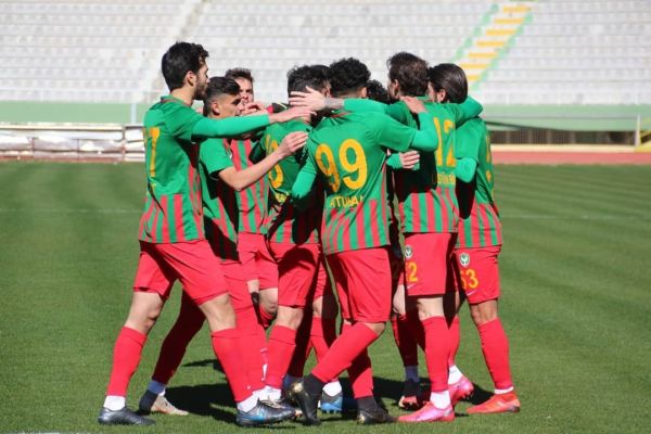 AMEDSPOR’A PARA CEZASI