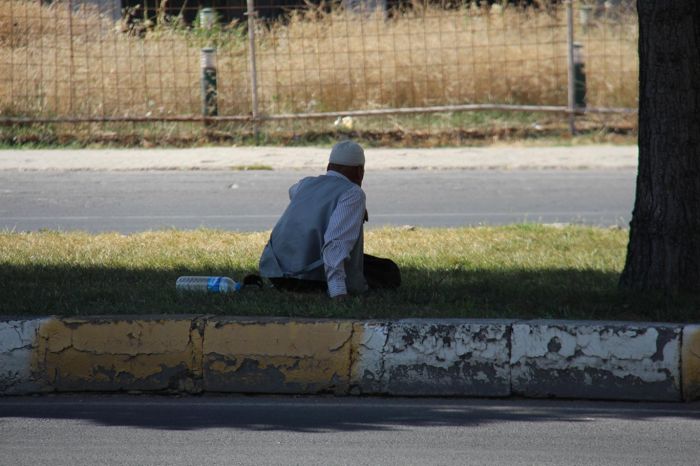 DİYARBAKIR’DA TERMOMETRE 53 DERECEYİ GÖSTERDİ