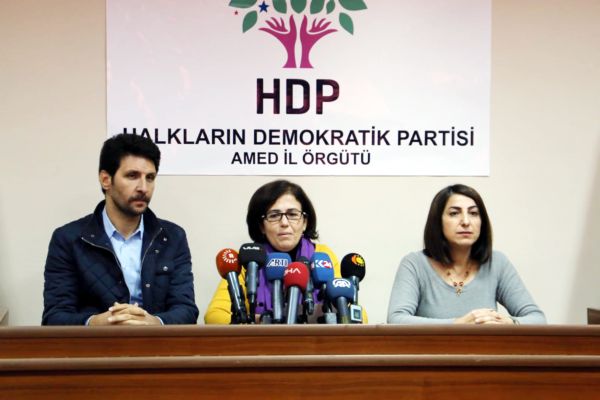 HDP’li BELEDİYELERE ‘KAYYUM’ YAĞMURU