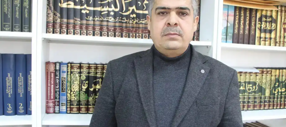 Prof. Dr. Tekin: Gazze yanarken Arap liderler ABD ile trilyon dolarlık anlaşmalar yapıyor