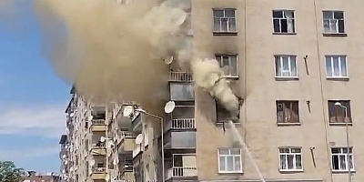 Kayapınar’da Apartman katında çıkan yangın paniğe neden oldu