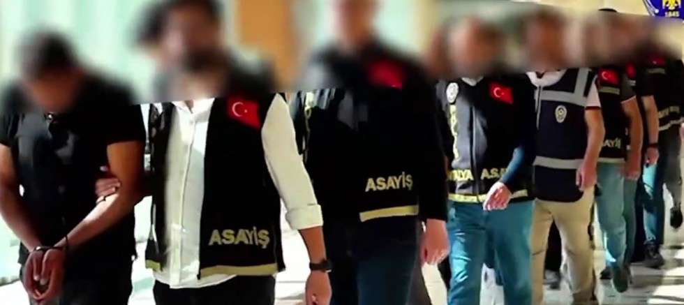 17 ilde dolandırıcılık şebekelerine operasyon: 503 şüpheli yakalandı