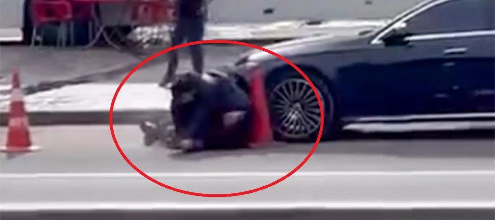 3 kişinin yaralandığı silahlı kavga kameralara yansıdı