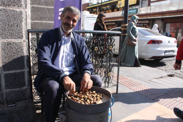 ‘KESTANE KEBAP’ TEZGAHLARDAKİ YERİNİ ALDI