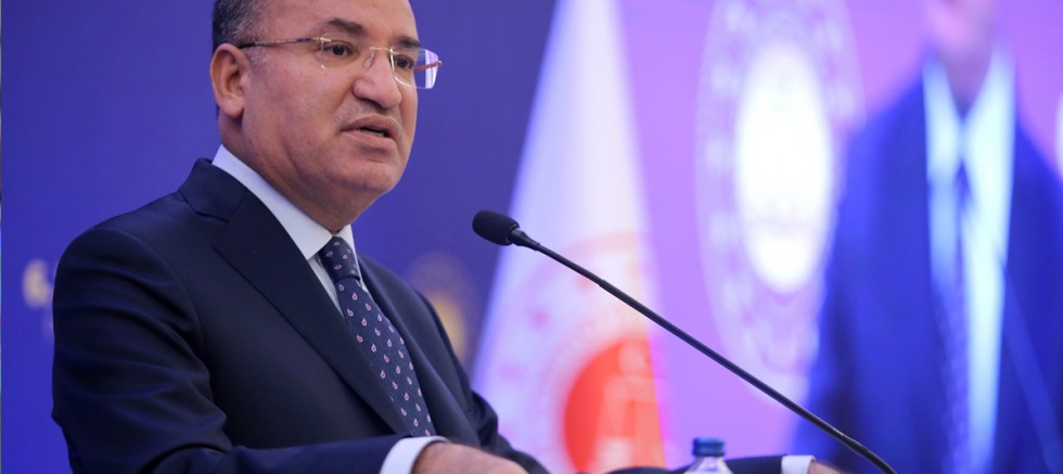 Adalet Bakanı Bozdağ: 'İstinaf faaliyete geçmeseydi, Yargıtay'ın önündeki dosya sayısı 5 milyondu'