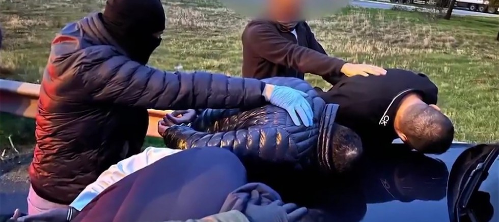 Adana merkezli suç örgütü operasyonu: 80 gözaltı
