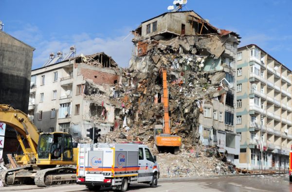 AFAD ARAMA-KURTARMA ÇALIŞMALARINI TAMAMLADI