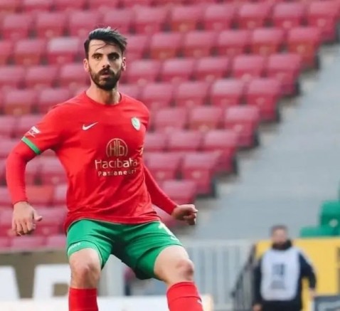 Aliağasppr  Uğur Adem Gezeri kadrosuna katmak istiyor!