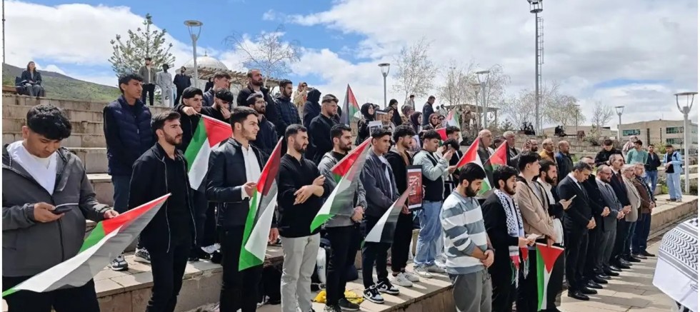 Alparslan üniversitesi öğrencilerinden Filistin’deki idam yasasına tepki