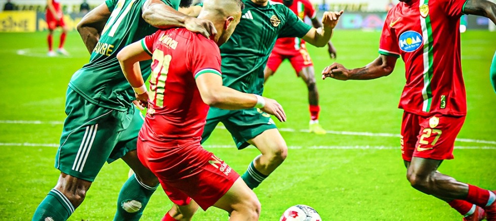 Amedspor 90'da  Mbaye Diagne  ile hayat buldu 