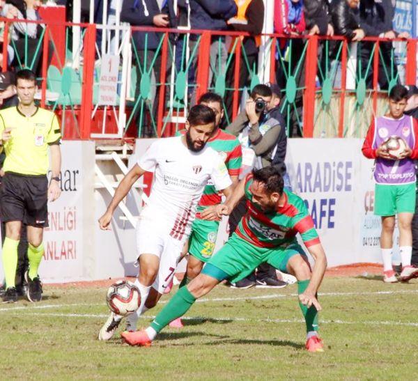 AMEDSPOR İLK PUANINI ALDI