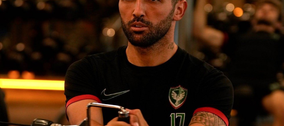 Amedspor salonda ter döktü