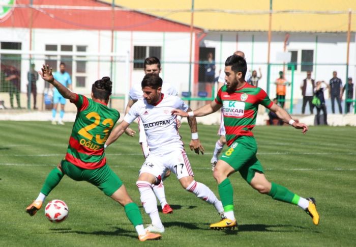 AMEDSPOR’DA SORUN VAR