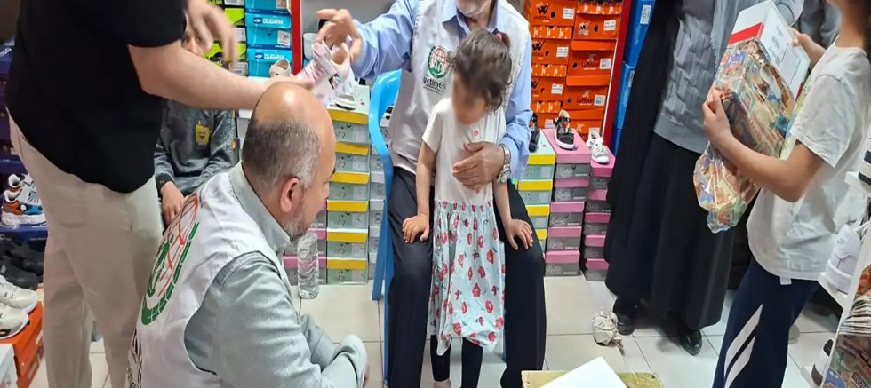 Avrupa Yetim Eli, Kurban Bayramı öncesi yetim çocukları unutmadı