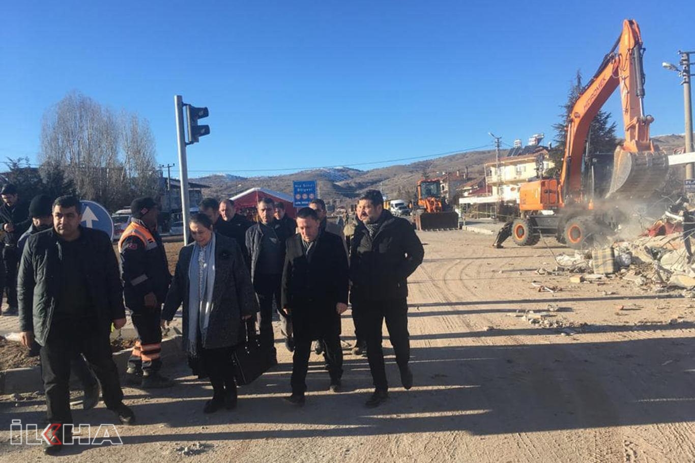 Bağlar Belediye Başkanı Beyoğlu deprem bölgesine gitti