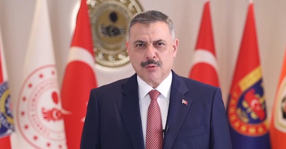 Bakan Çiftçi'den bayram trafiği mesajı: Yolları yalnızca denetlemiyor, sizleri koruyoruz