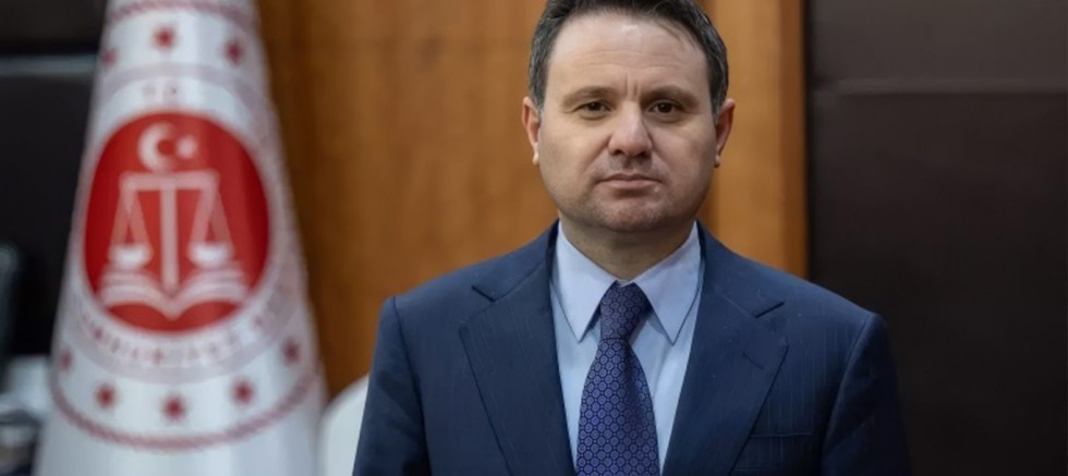 Bakan Gürlek: Sermaye piyasası soruşturmalarında 20 şüpheli tutuklandı