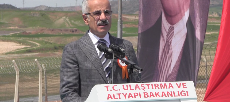 Bakan Uraloğlu: Siirt-Kurtalan yolu ile yıllık 206 milyon lira tasarruf sağlanacak
