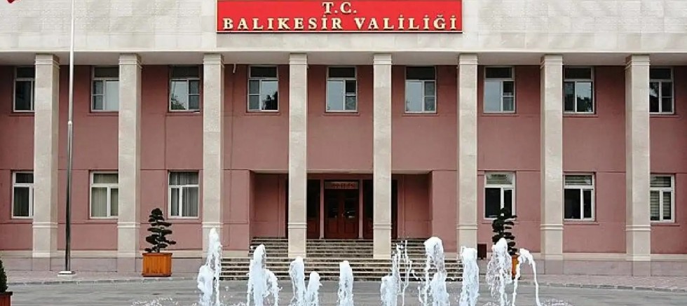 Balıkesir'de okullar 1 gün tatil edildi