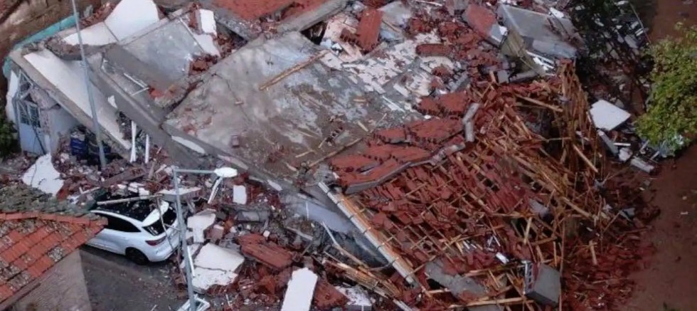 Balıkesir'deki depremde yaralanan vatandaşlar taburcu edildi