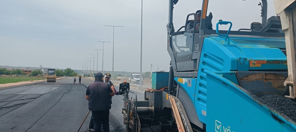 Bayram Tatilini Fırsata Çevirdiler: Batman’da Altyapı ve Yol Mesaisi