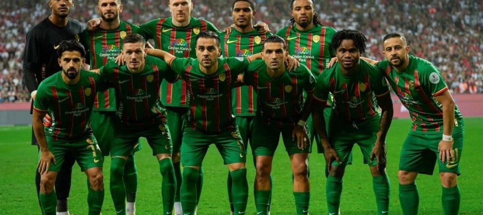 Besnik Hasi’nin vazgeçilmezleri belli oldu