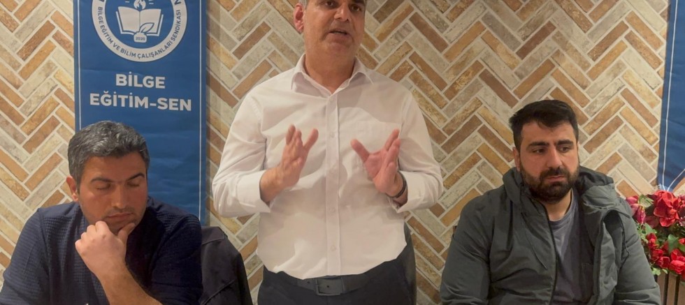 BİLGE EĞİTİM-SEN ÜYELERİ İFTARDA BULUŞTU: EĞİTİM SORUNLARI VE TALEPLER GÜNDEME GELDİ