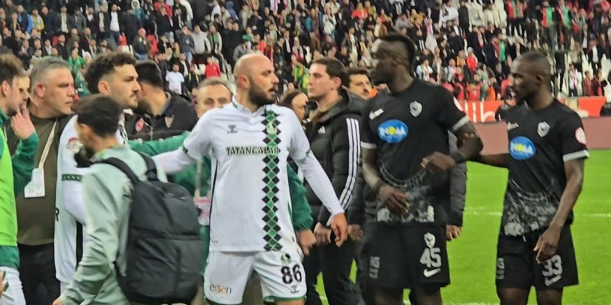 Burak Bekaroğlu’na  Ceza Kapıda