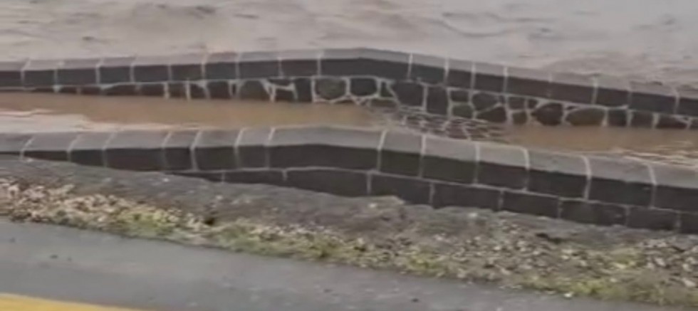 Çınar’da Sel Riski Sürüyor: Ekipler Sahada, Vatandaşlara Uyarı