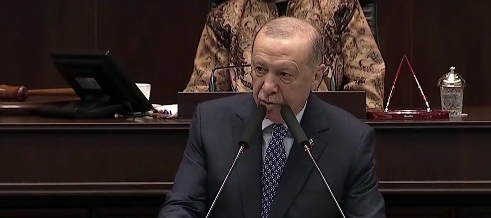 Cumhurbaşkanı Erdoğan’dan muhalefete tepki: Çamur at izi kalsın siyasetine teslim olmayız