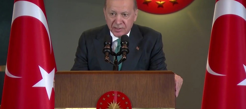 Cumhurbaşkanı Erdoğan: Eğer bir evde iftar yemeği pişmiyorsa, bu vebali ne siz ne de biz taşıyabiliriz