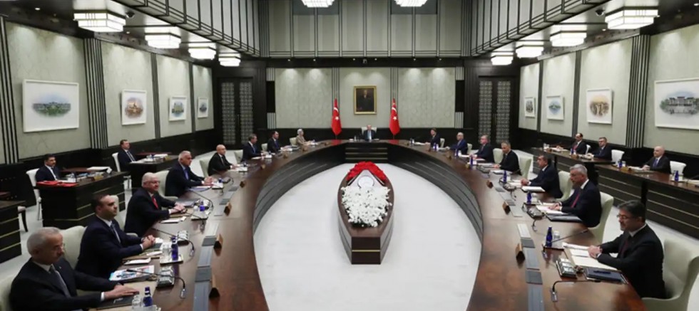 Cumhurbaşkanlığı Kabinesi yoğun gündemle toplanıyor