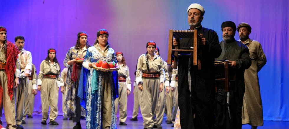 DBŞT yeni tiyatro sezonunu ‘Moraşîn’ ile açtı