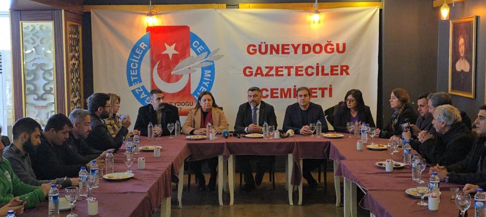 DEM Parti’den GGC’ye 10 Ocak Çalışan Gazeteciler Günü Ziyareti