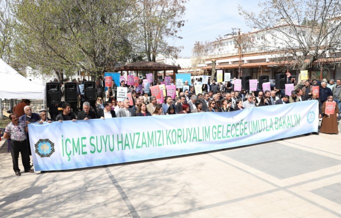 Dicle Baraj Gölü İçin Alarm: Su Kaynaklarımızı Koruyalım