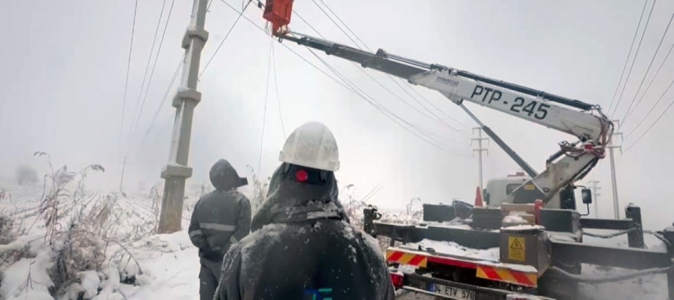 Dicle Elektrik Ekipleri -20 Derecede Görev Başında!