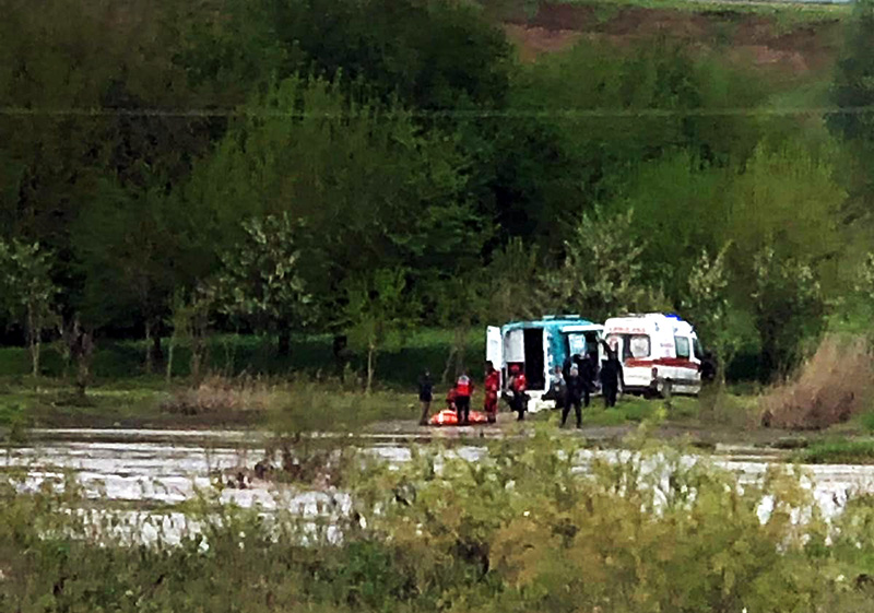 DİCLE NEHRİNE ATLAYAN KADININ CANSIZ BEDENİNE ULAŞILDI