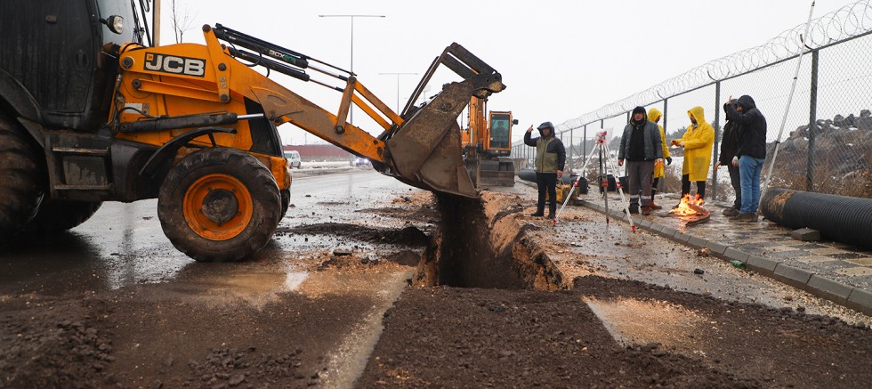 DİSKİ’den su birikintilerine karşı yağmur suyu çalışması