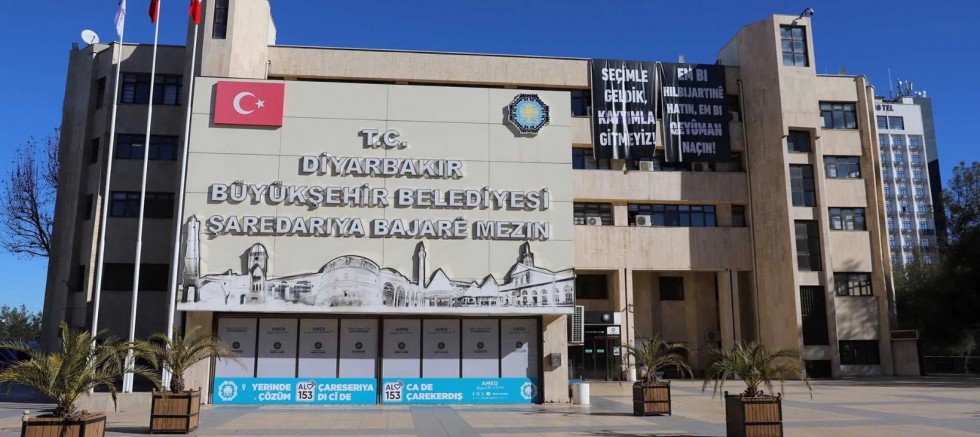 Diyarbakır Büyükşehir Belediyesi’nden Servis Ücretleri Açıklaması