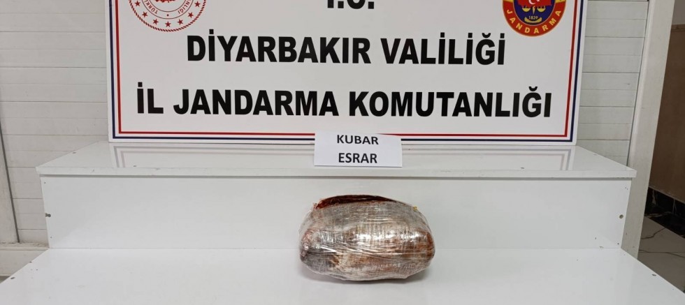 Diyarbakır'da 14,5 kilogram uyuşturucu madde ele geçirildi
