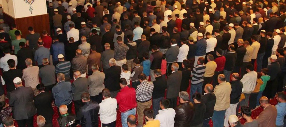 Diyarbakır'da 15 camide hatimle teravih namazı kılınacak