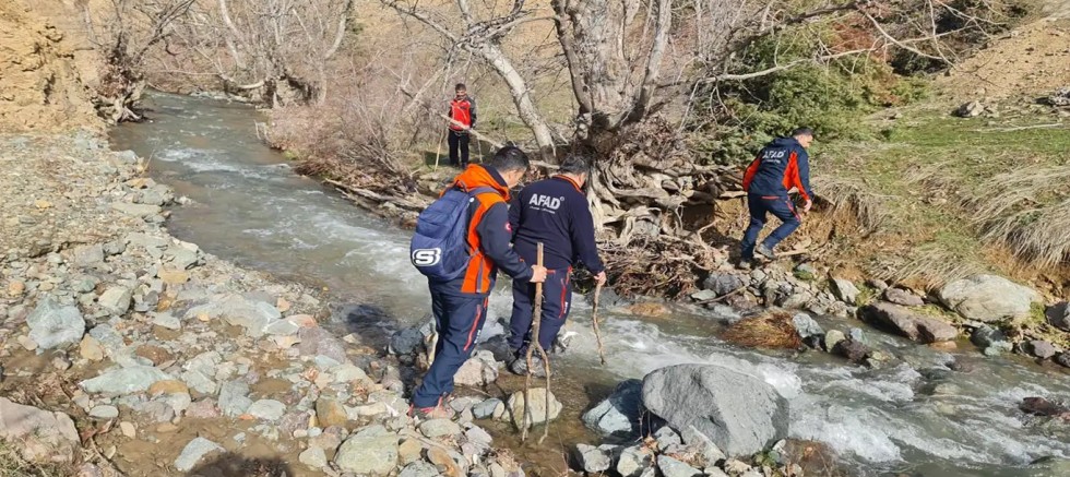Diyarbakır’da 247 kişilik ekip kayıp yaşlı adamı arıyor