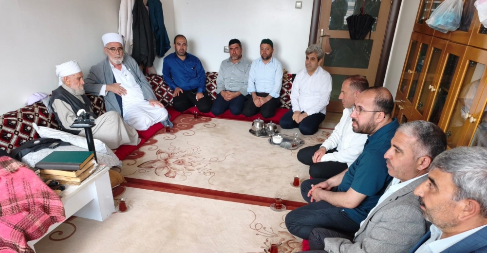 Diyarbakır’da Bayramda Vefa Buluşması: Seyda Molla Ali Özer Unutulmadı