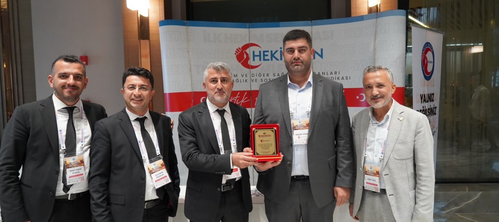 DİYARBAKIR’DA BİLİM ŞÖLENİ! 5. DOĞU DAHİLİYE KONGRESİ’NDE HEKİMLER BULUŞTU