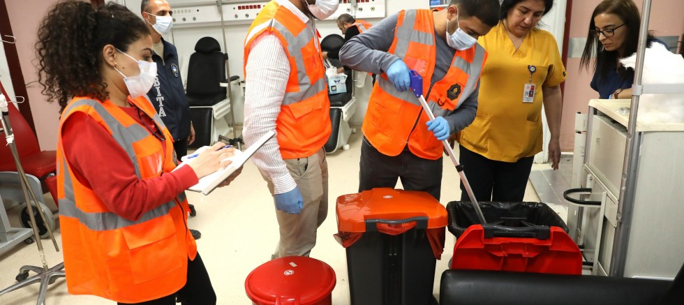 Diyarbakır’da Günde 8 Ton Tıbbi Atık Güvenle Toplanıyor