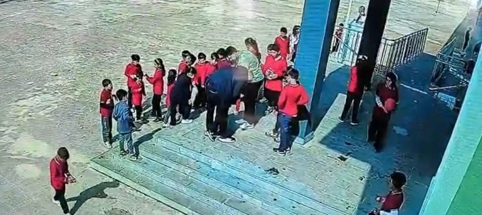 Diyarbakır’da müdür yardımcısından hayat kurtaran müdahale