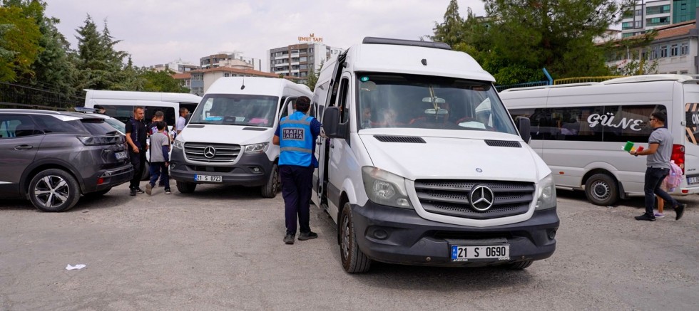 Diyarbakır’da okul servislerine kapsamlı denetim