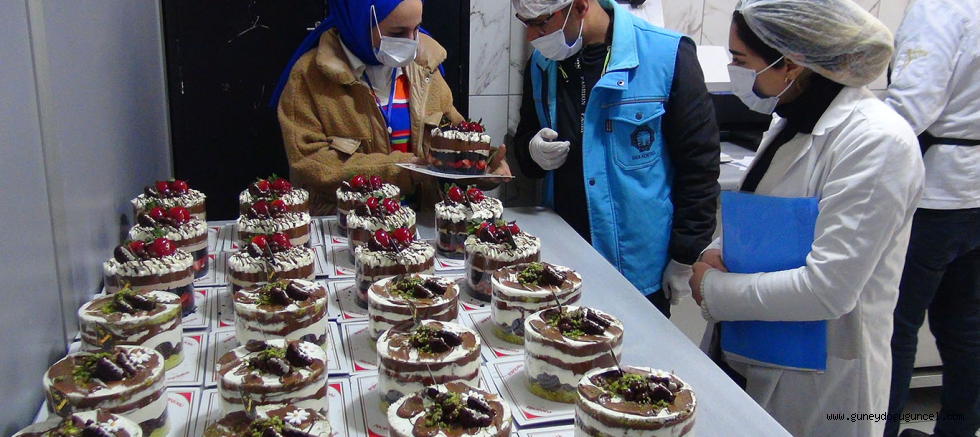 Diyarbakır'da tatlı imalathaneleri denetlendi