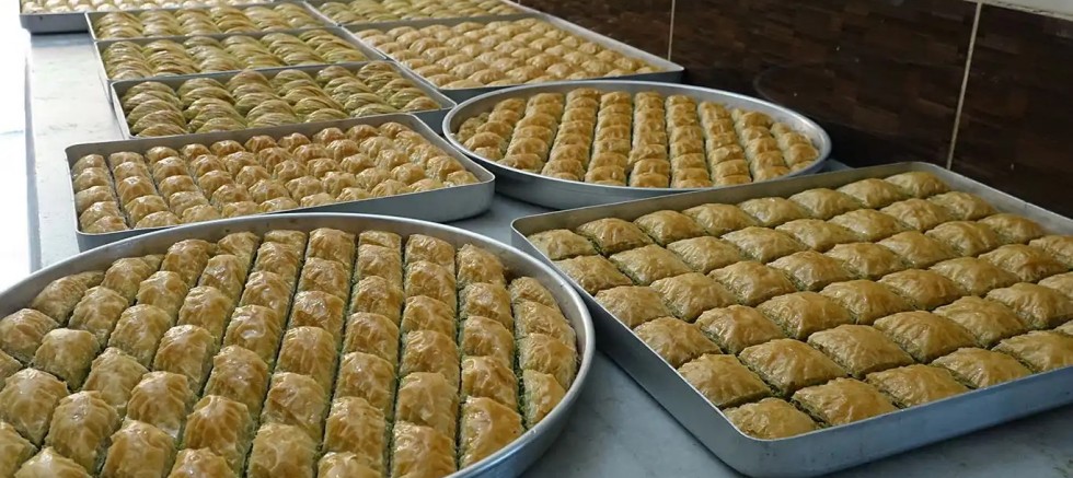 Diyarbakır’da tatlıcılar yoğun mesai yapıyor