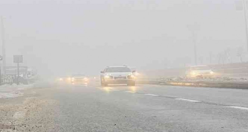 Diyarbakır'da uçak seferlerine sis engeli devam ediyor